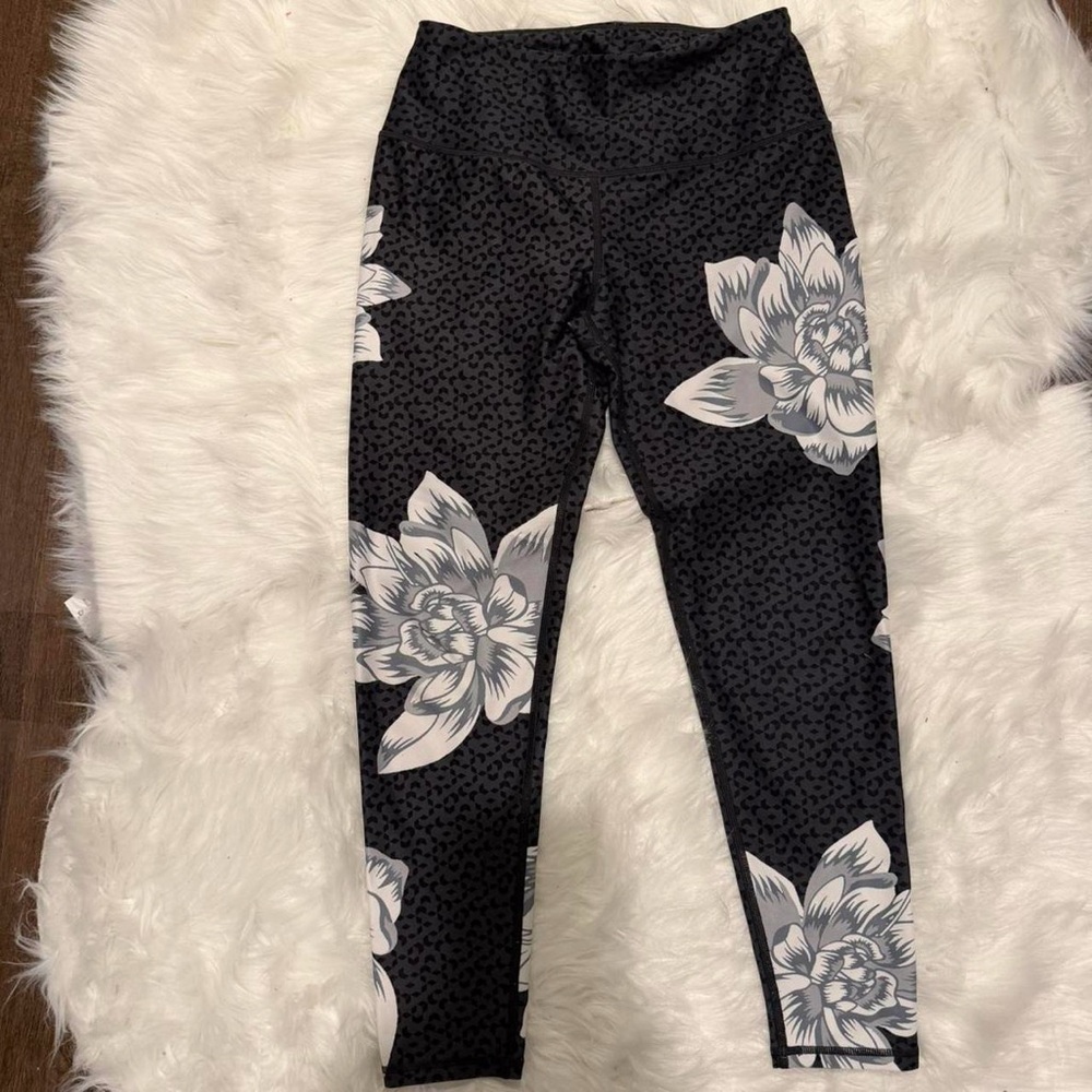 DSG Black Floral Leggings